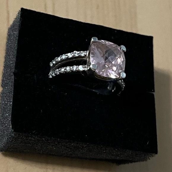 Sterling Silver Ring Size 6 - Picture 4 of 4